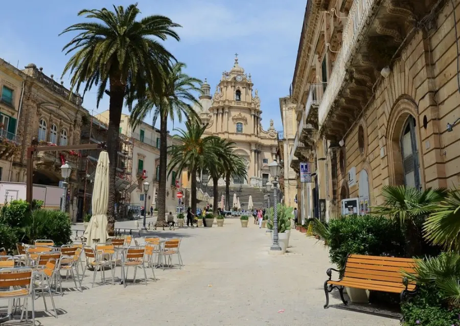 Piazza Duomo a Ragusa Ibla